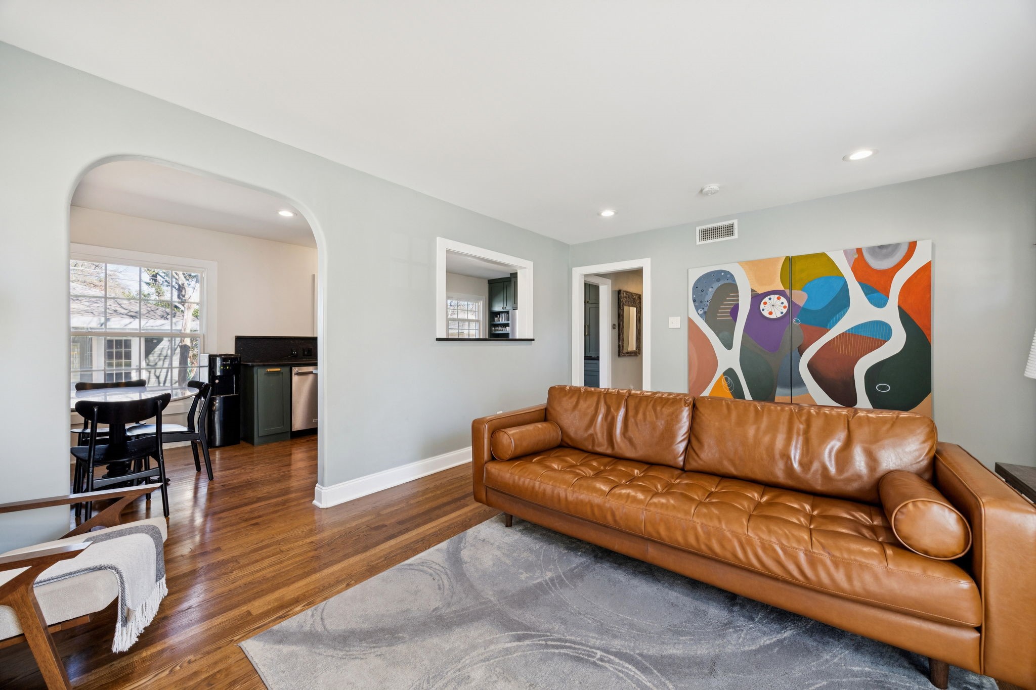 576 Brookhurst Drive Dallas TX 75218