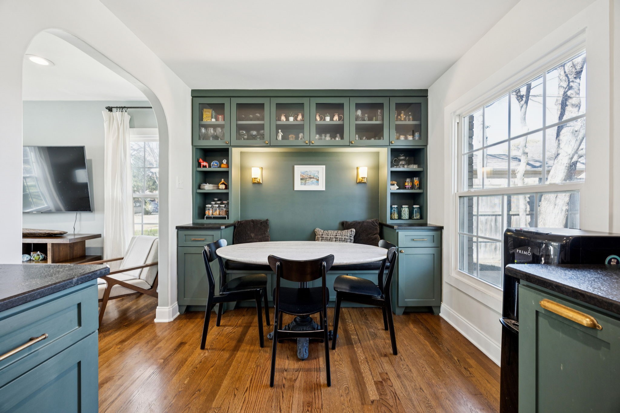 576 Brookhurst Drive Dallas TX 75218