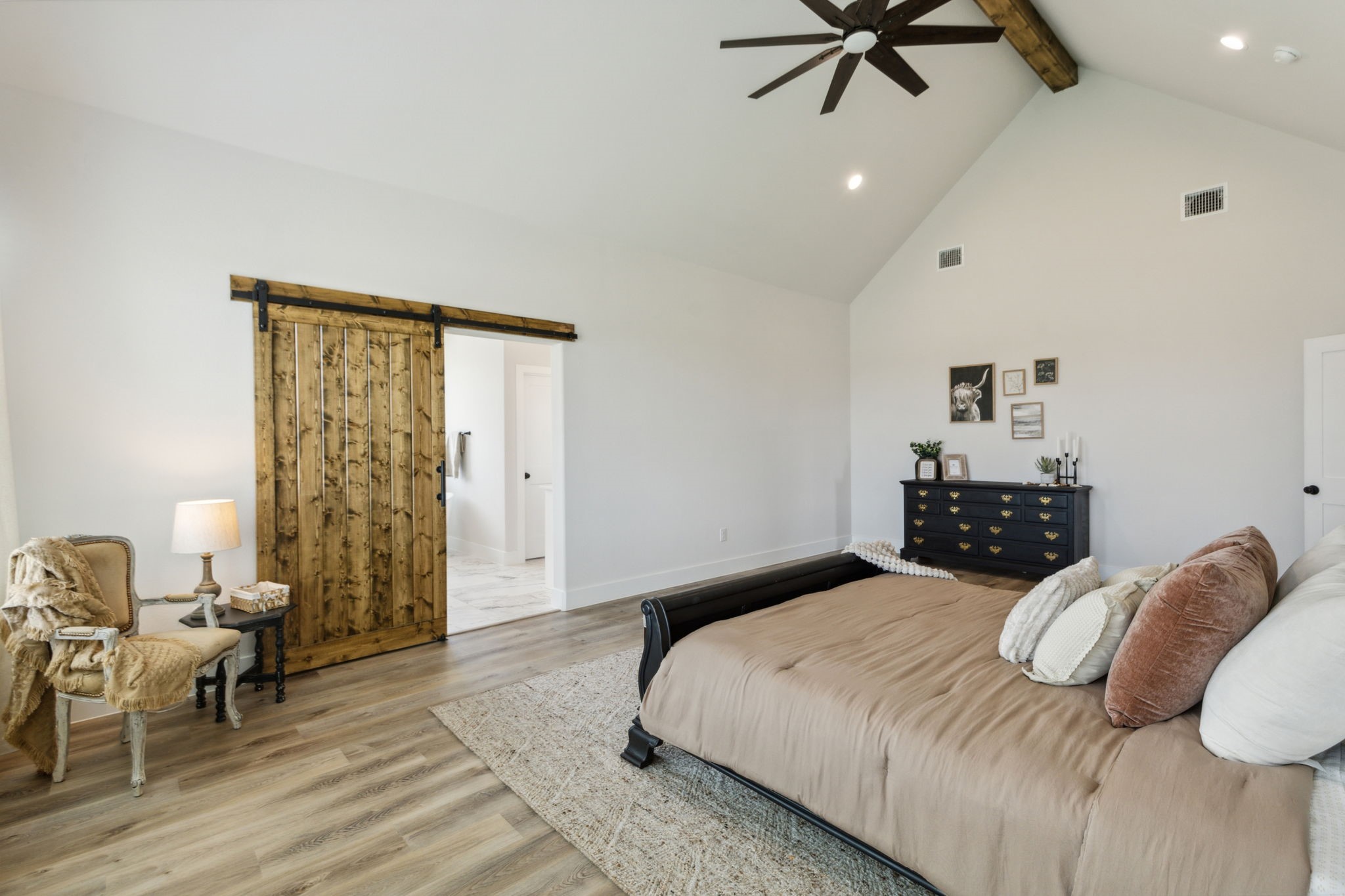 25 Dove Landing Valley View TX 76272