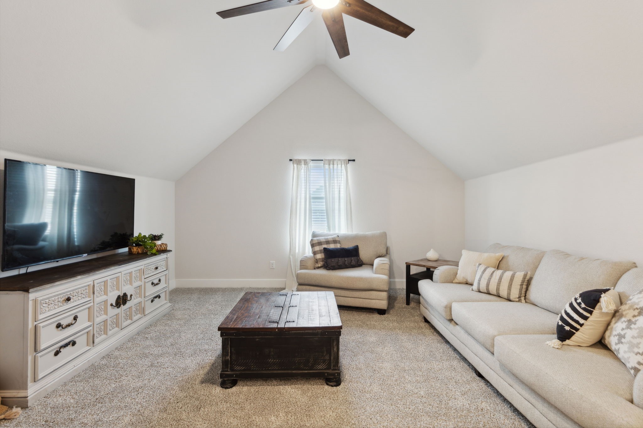 25 Dove Landing Valley View TX 76272