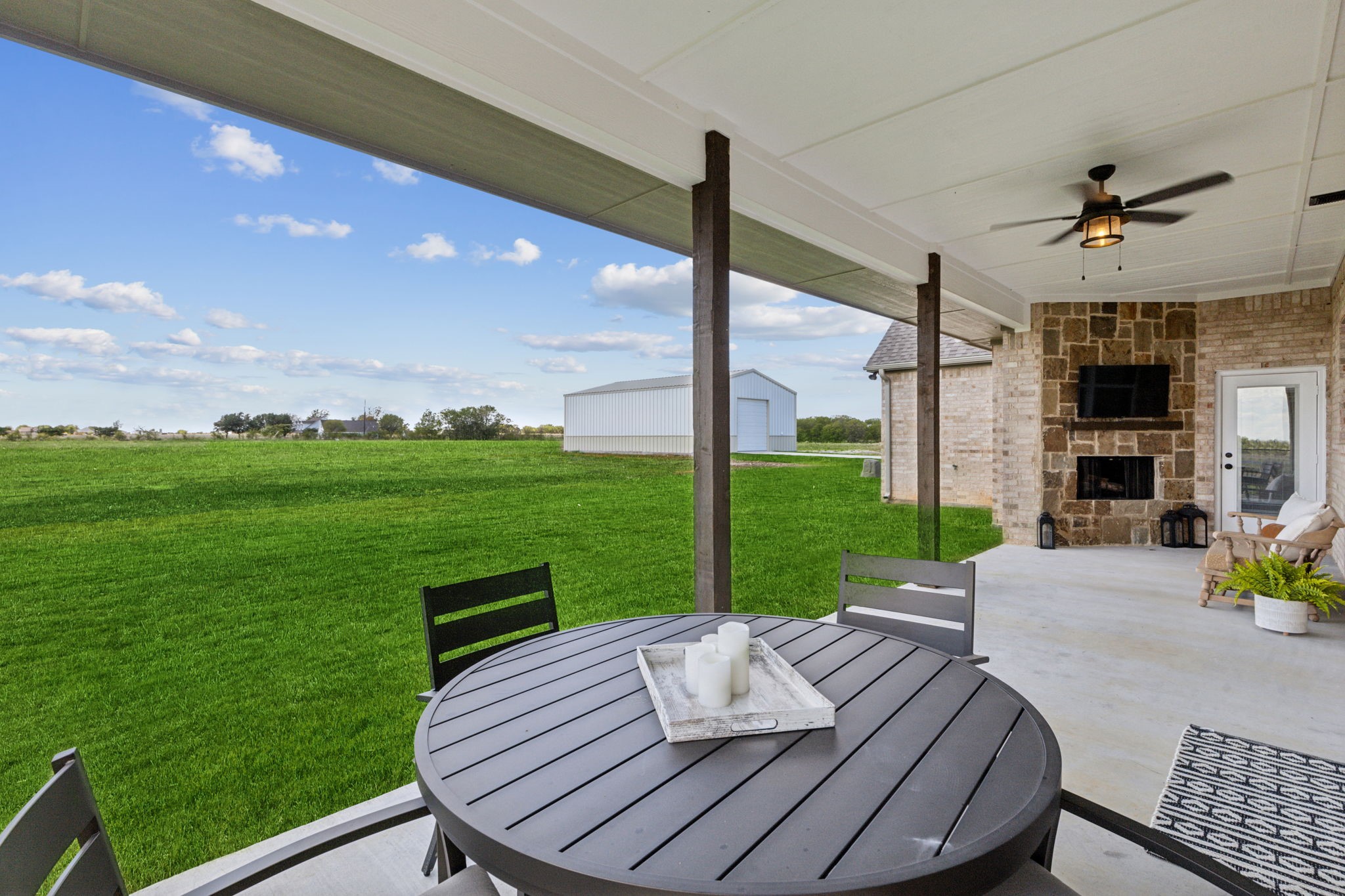 25 Dove Landing Valley View TX 76272