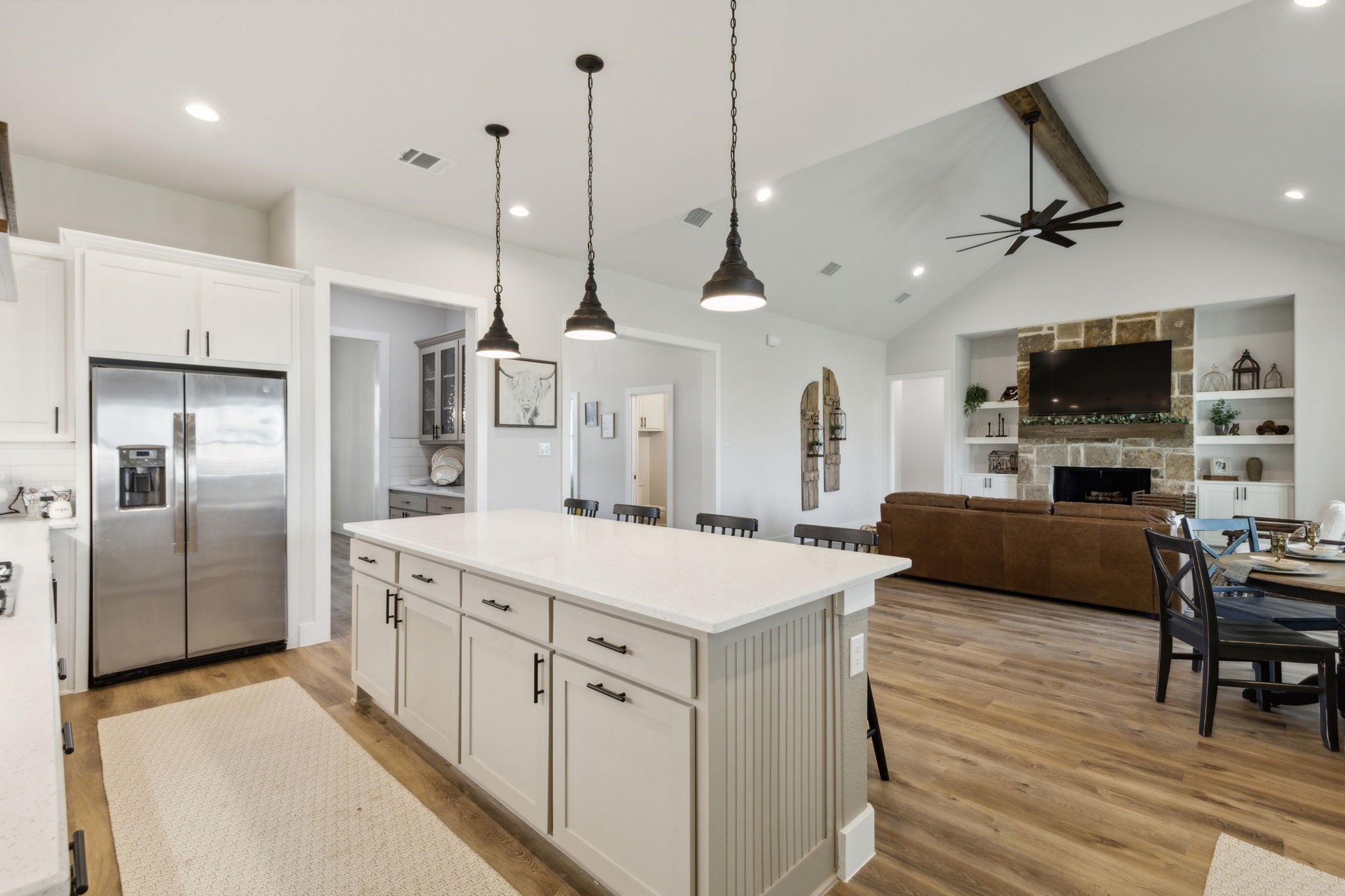 25 Dove Landing Valley View TX 76272