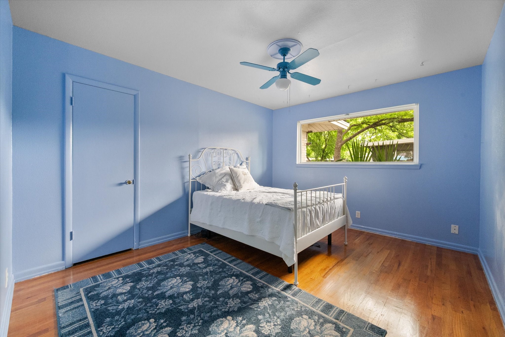 1209 W Lilly Lane Arlington TX 76013