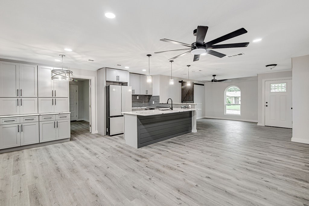 7424 Van Natta Lane Fort Worth TX 76112