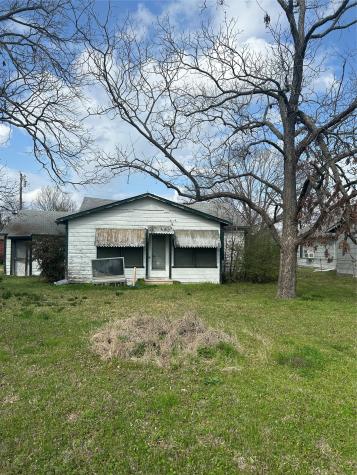 509 Allen Avenue Bonham TX 75418