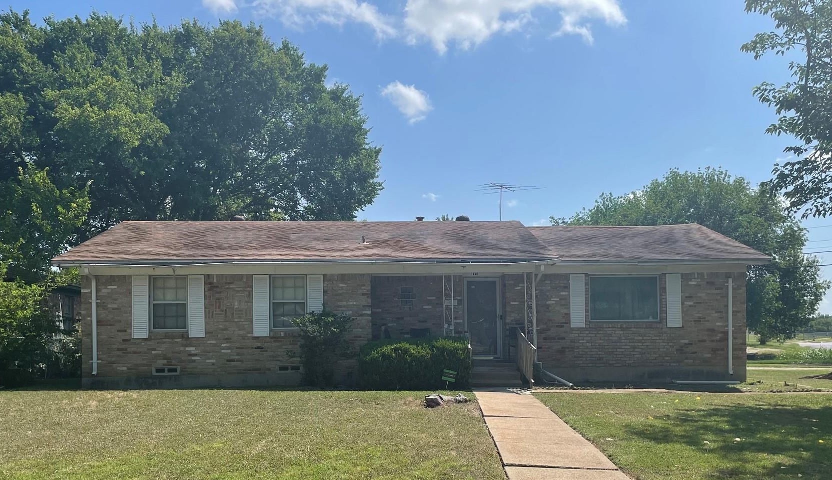 1838 Oak Hill Circle Dallas TX 75217