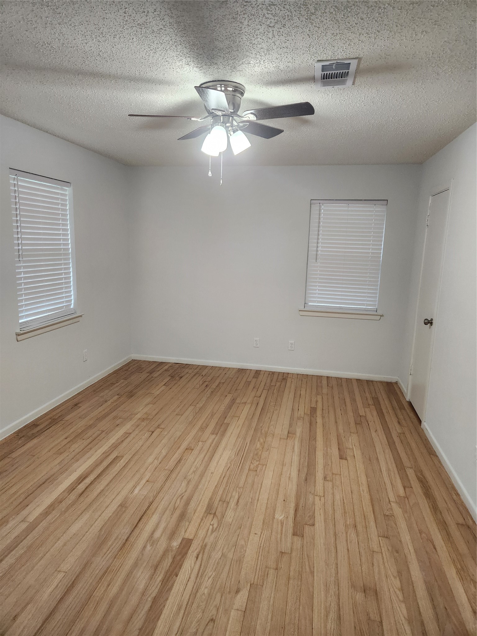 1838 Oak Hill Circle Dallas TX 75217