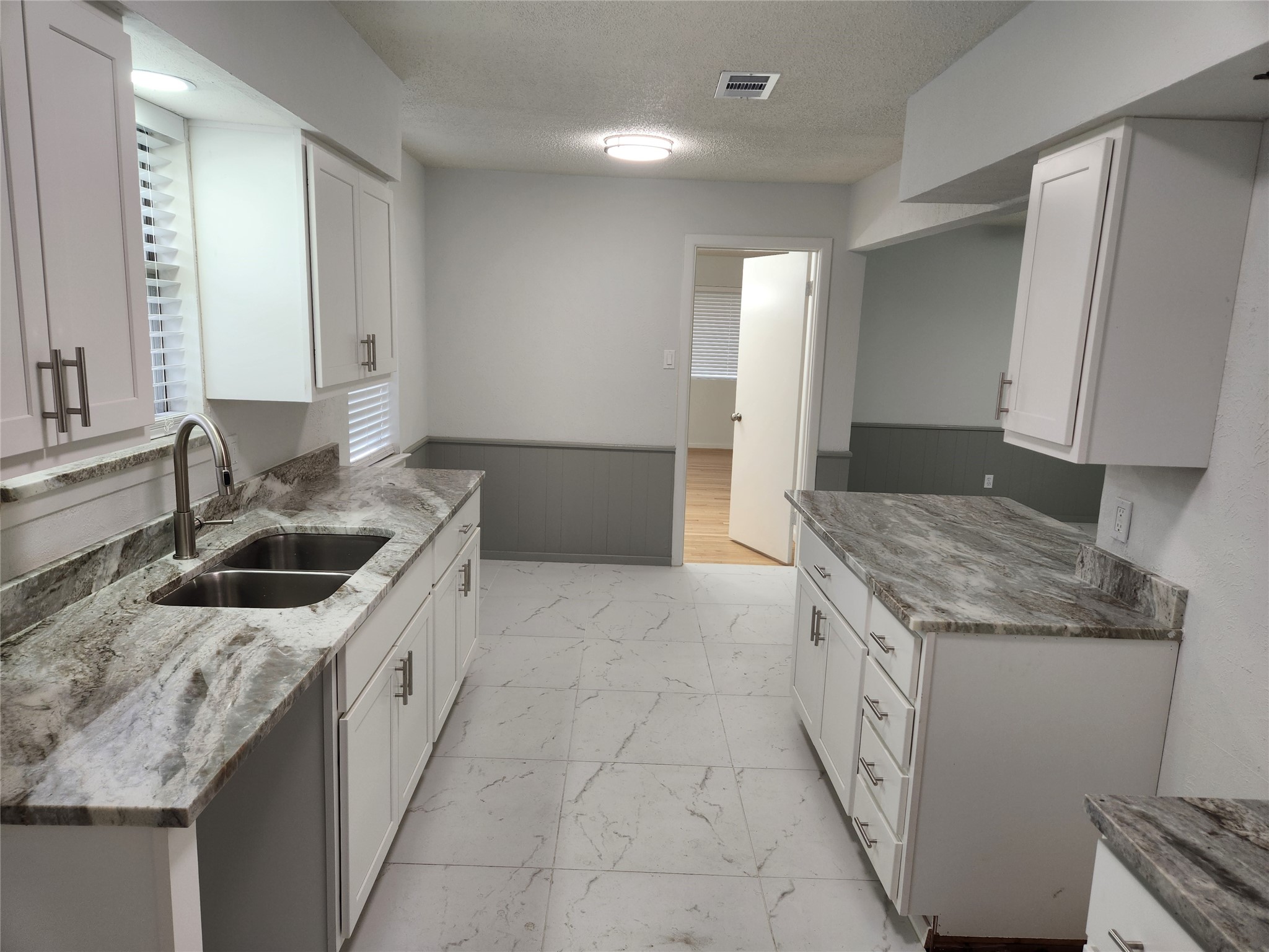 1838 Oak Hill Circle Dallas TX 75217