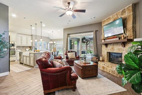 8100 Bonanza Street Aubrey TX 76227