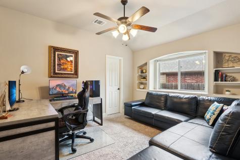 8100 Bonanza Street Aubrey TX 76227