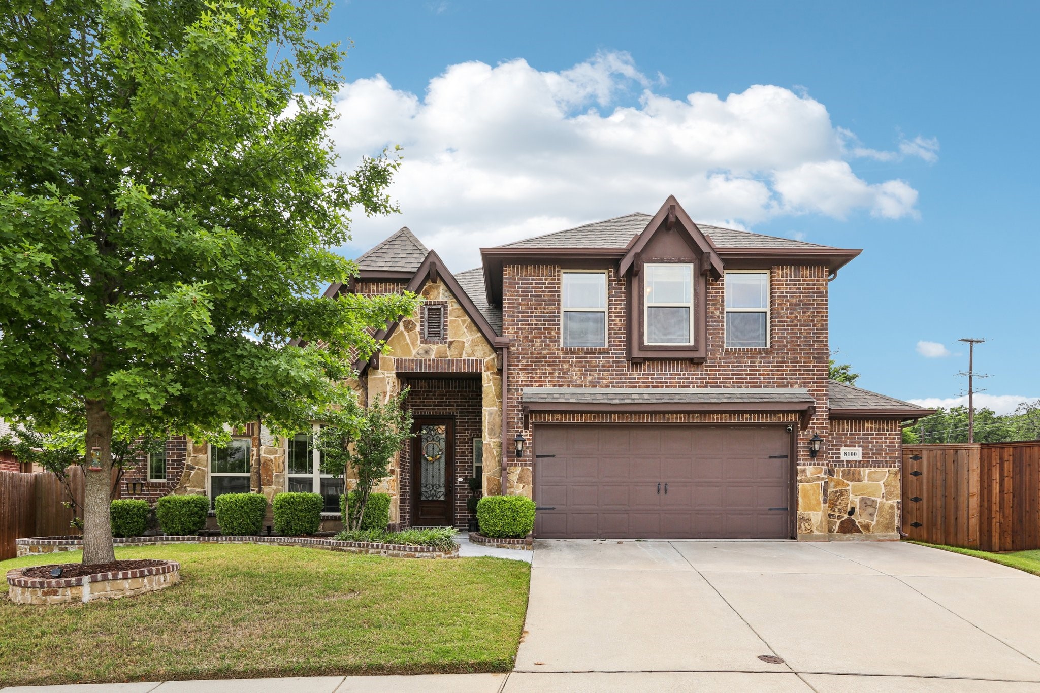 8100 Bonanza Street Aubrey TX 76227