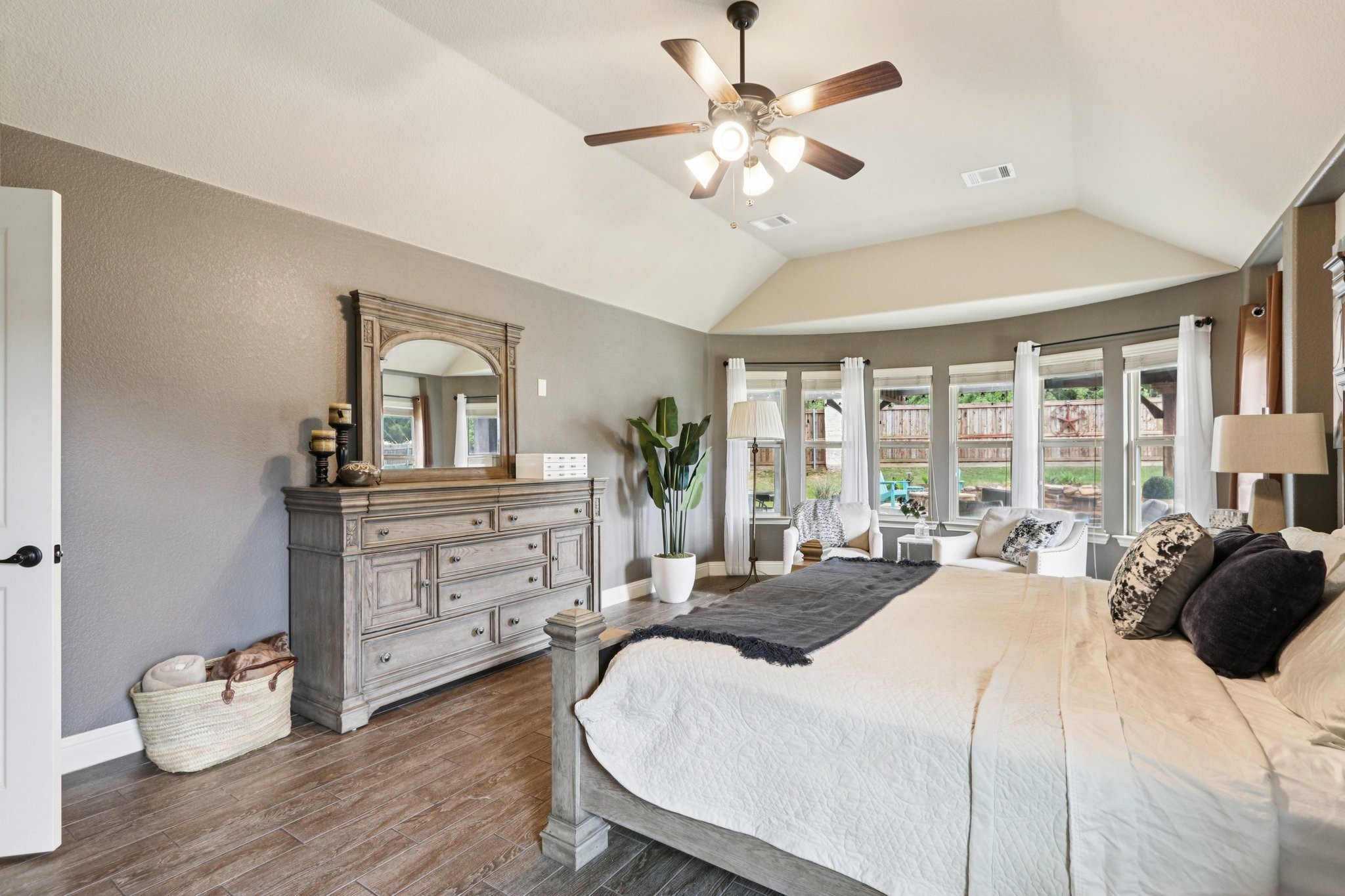 8100 Bonanza Street Aubrey TX 76227