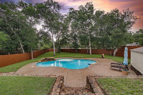 827 Huebner Way Burleson TX 76028