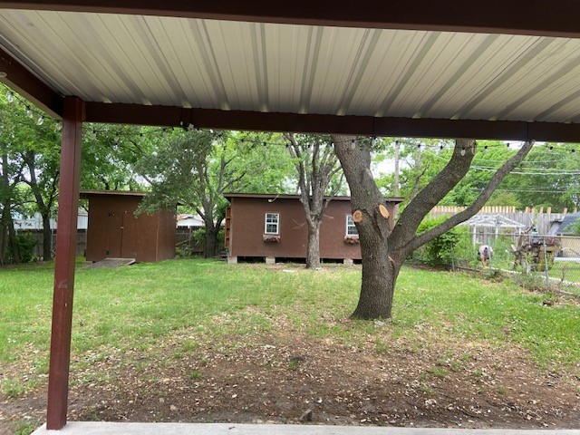 1013 SE 3rd Street Grand Prairie TX 75051
