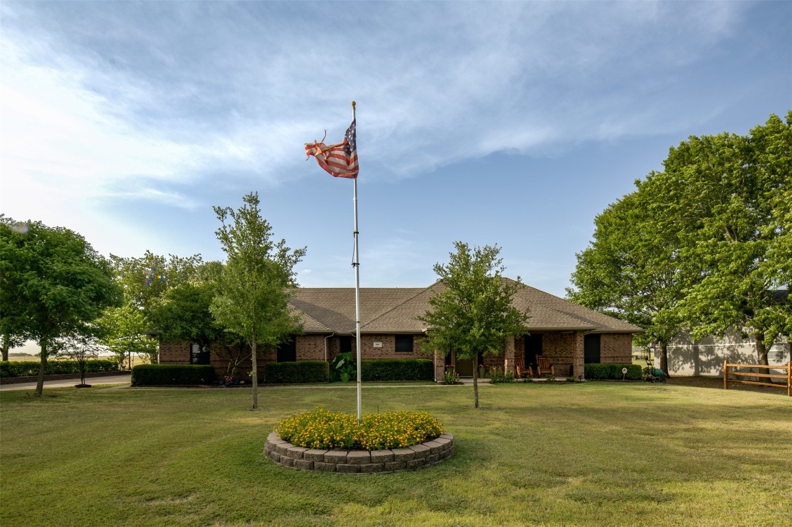 501 Youngblood Road Waxahachie TX 75165