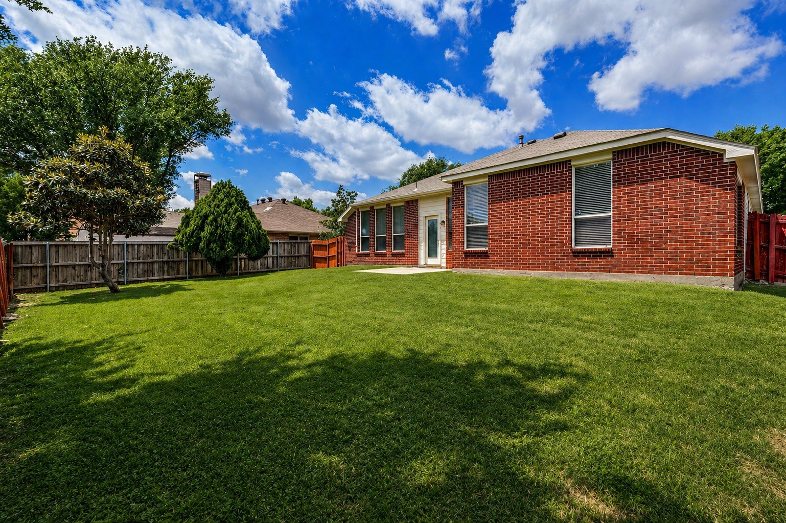 1512 Ash Lane Corinth TX 76210