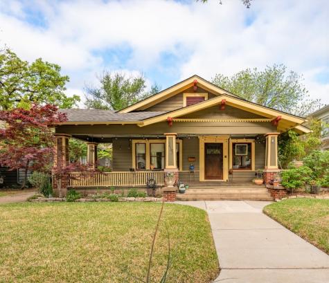 335 S Rosemont Avenue Dallas TX 75208