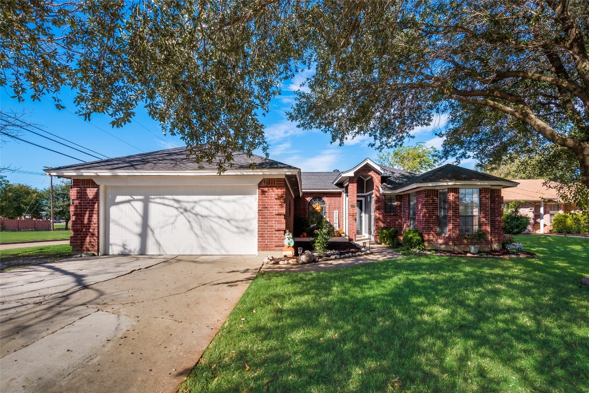 6810 Stetter Drive Arlington TX 76001