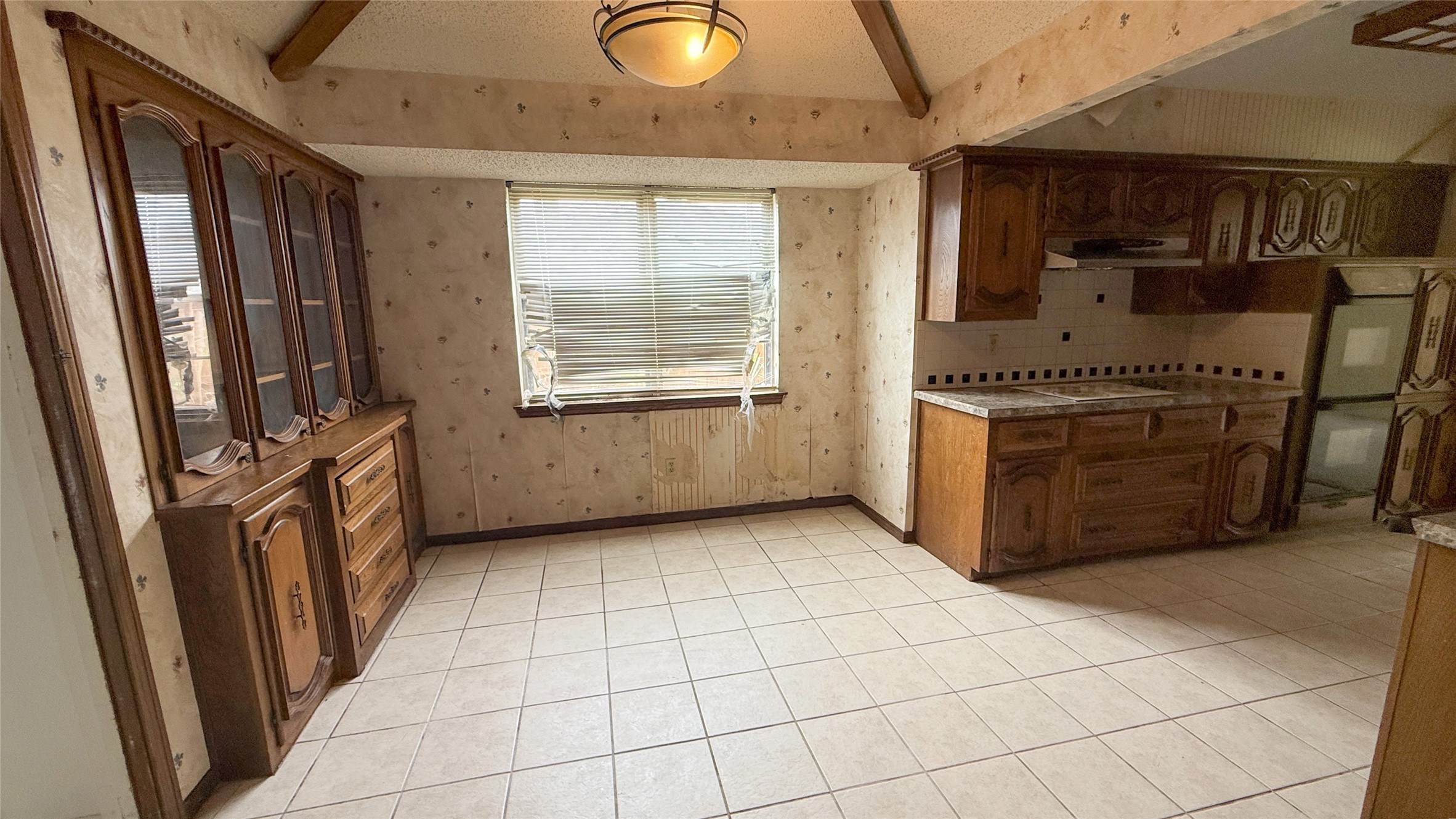1004 Rosewood Drive Desoto TX 75115