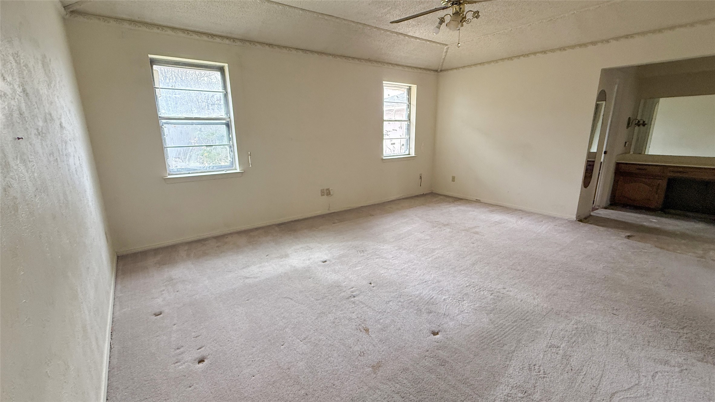 1004 Rosewood Drive Desoto TX 75115