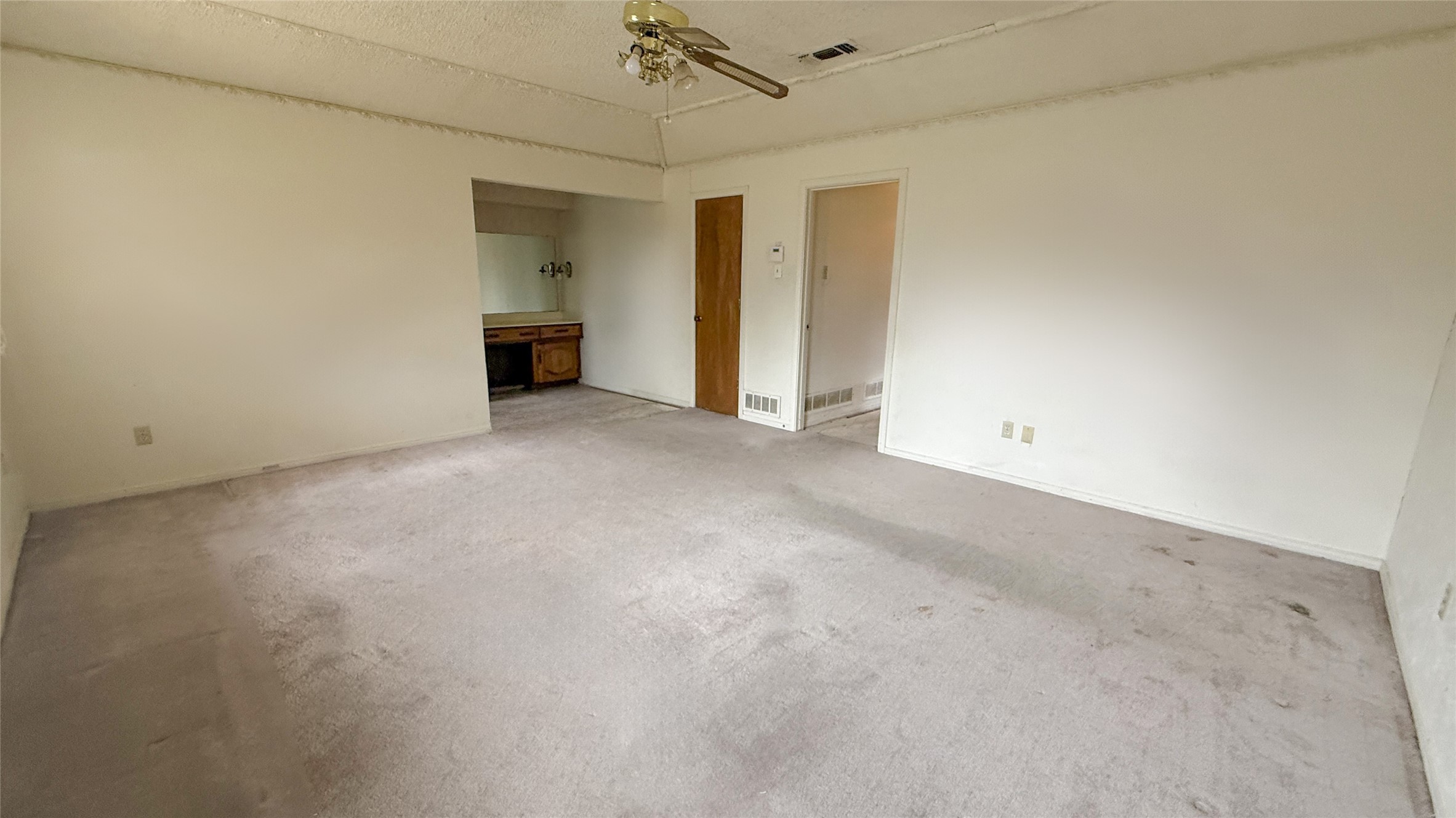 1004 Rosewood Drive Desoto TX 75115