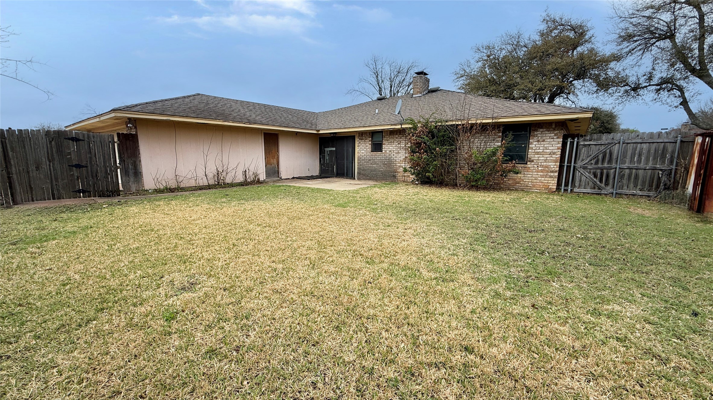 1004 Rosewood Drive Desoto TX 75115