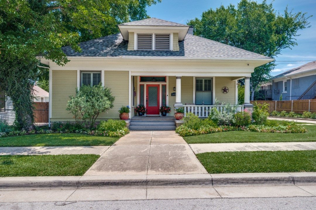 1415 Hurley Avenue Fort Worth TX 76104