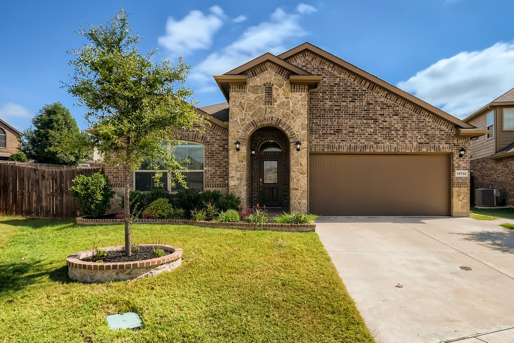 15732 Oak Pointe Drive Fort Worth TX 76177