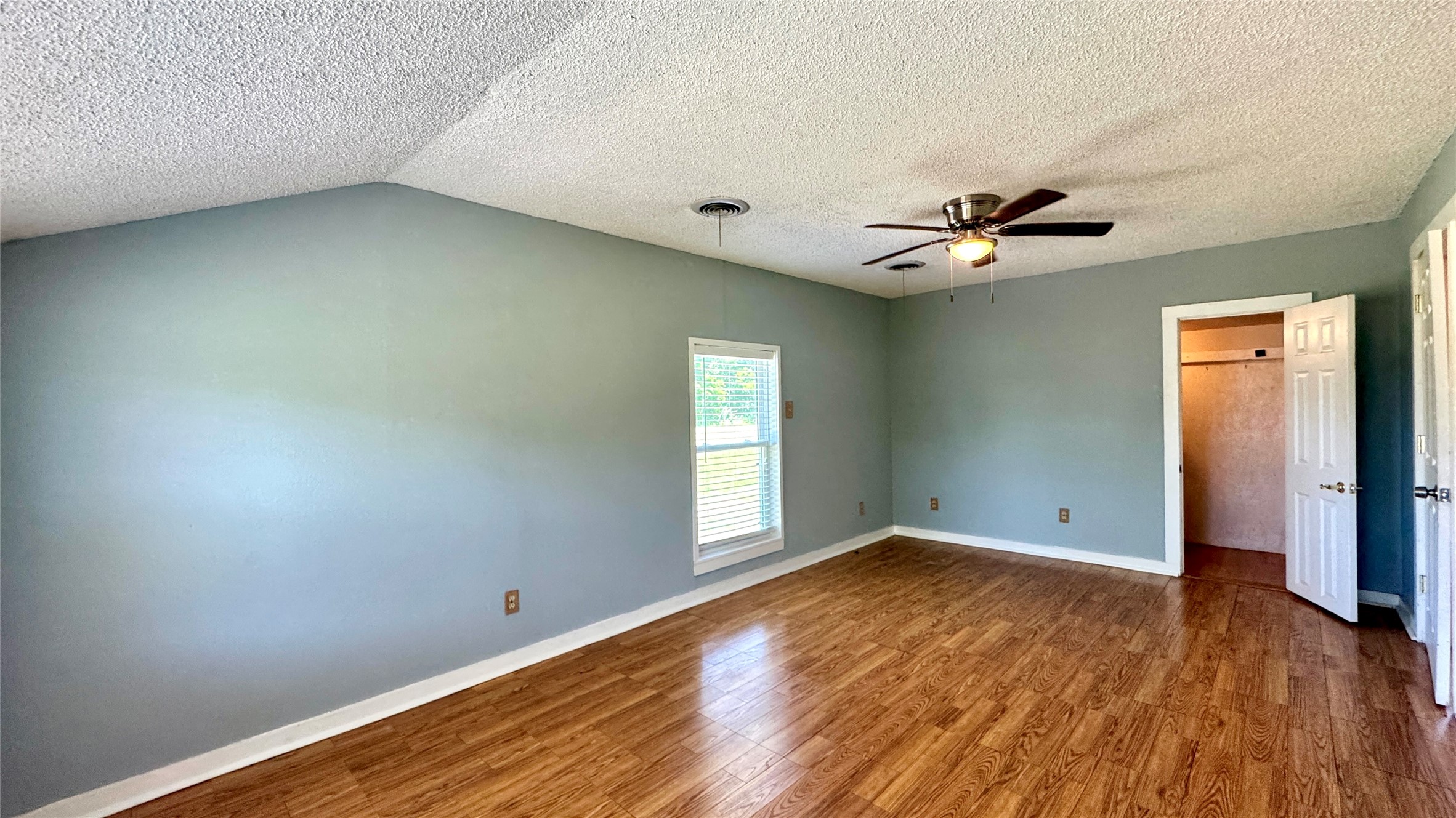 1118 Griffith Avenue Terrell TX 75160