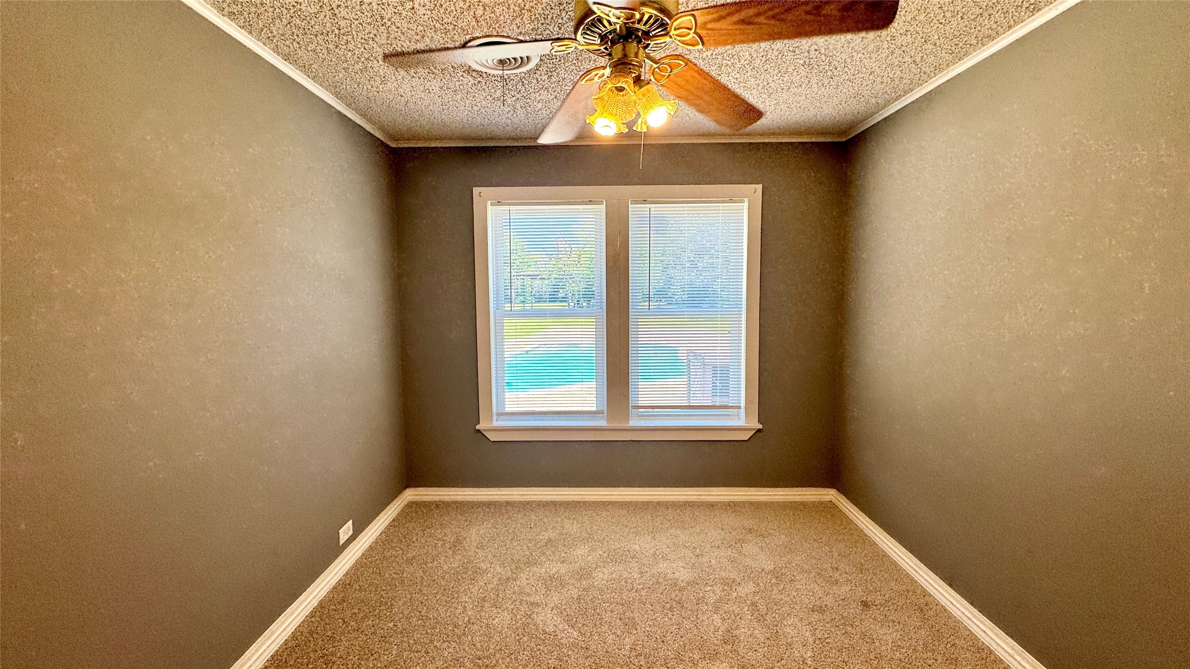 1118 Griffith Avenue Terrell TX 75160