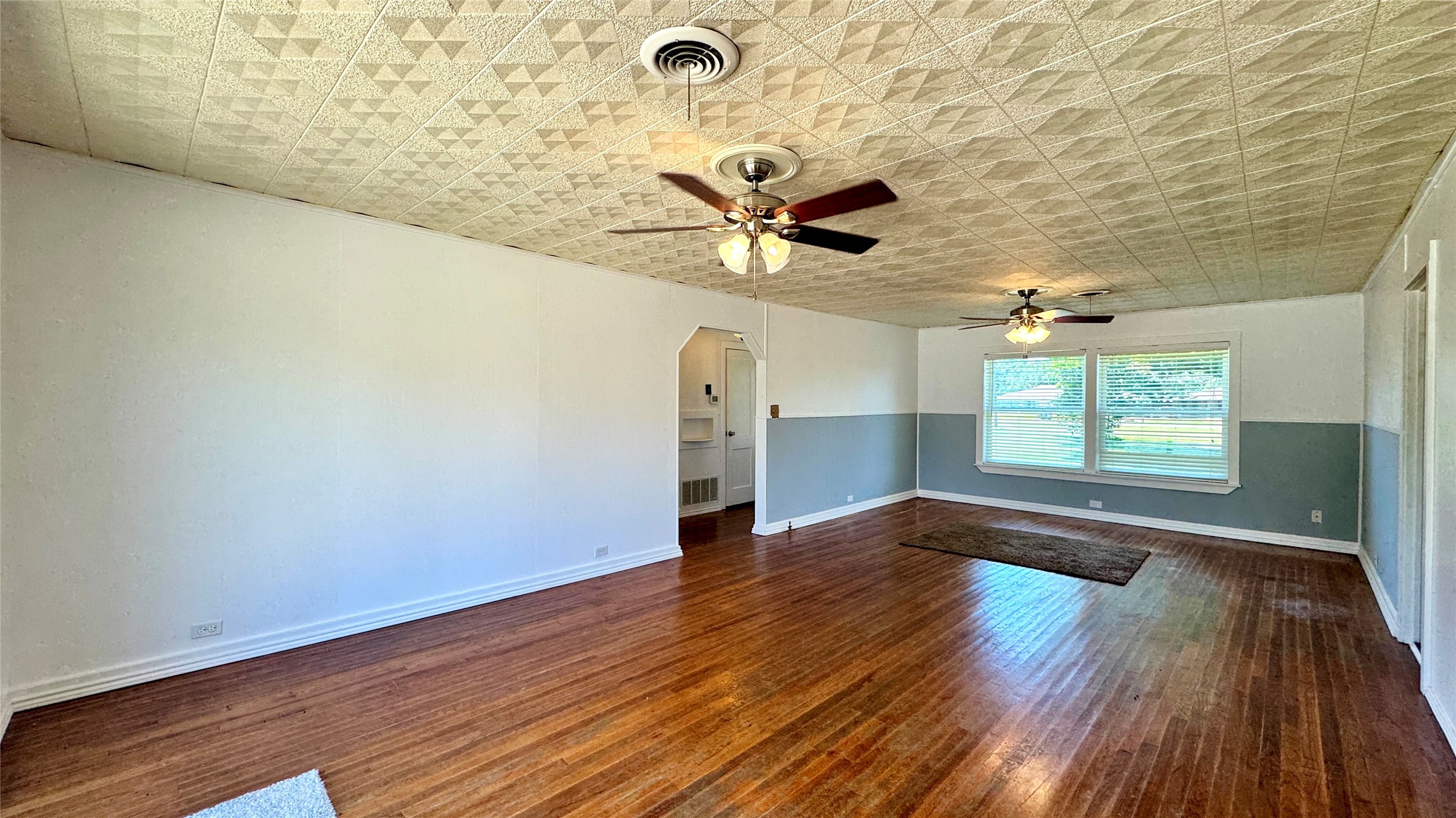 1118 Griffith Avenue Terrell TX 75160