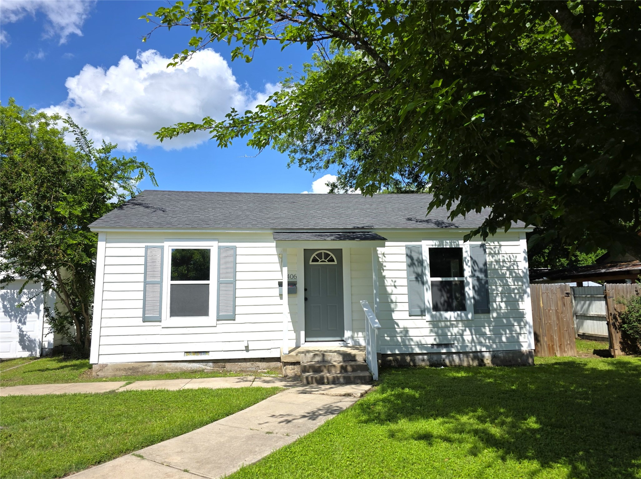 2406 Elizabeth Drive Brownwood TX 76801