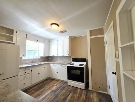 2406 Elizabeth Drive Brownwood TX 76801