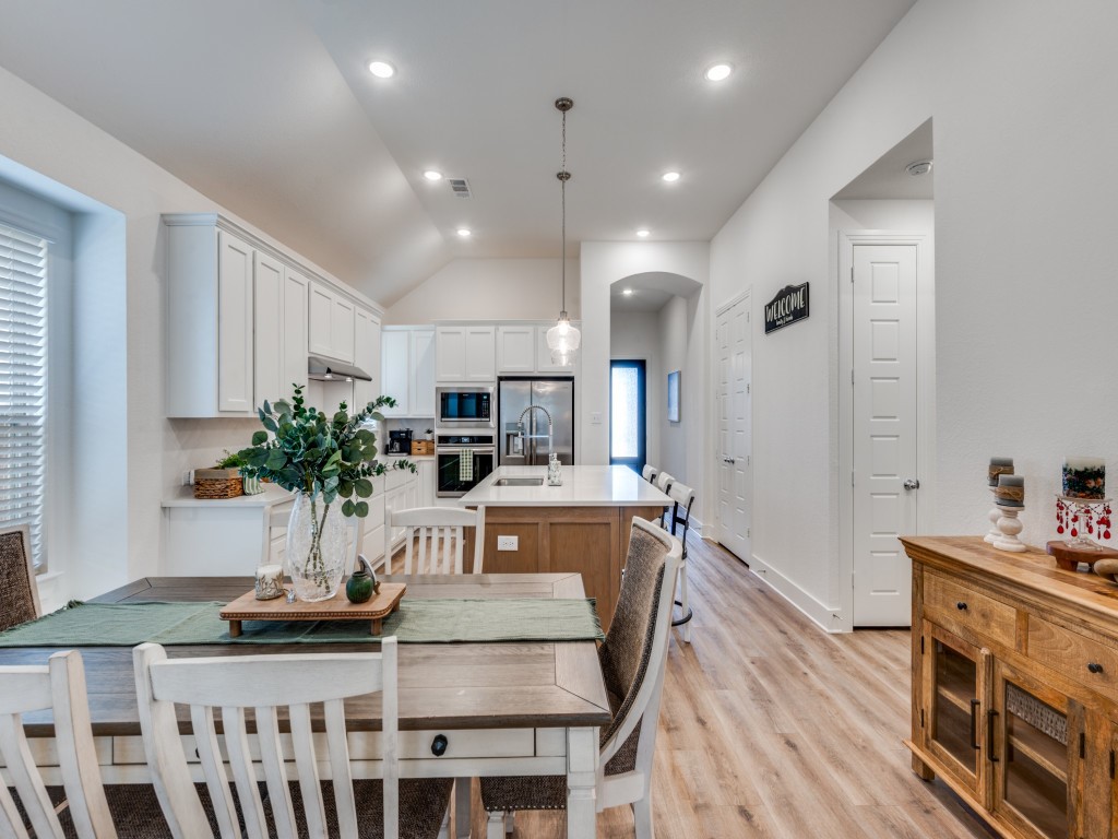 1808 Pelham Drive Aubrey TX 76227