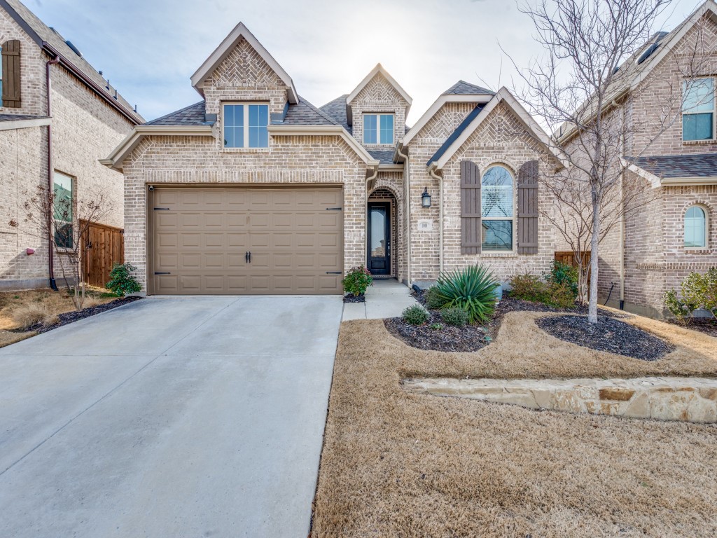 1808 Pelham Drive Aubrey TX 76227