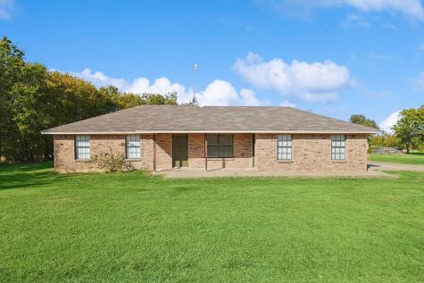 6146 Hawkeye Road Krum TX 76249