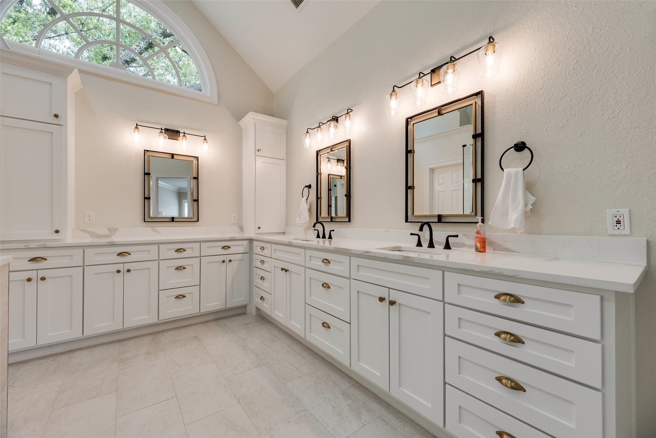 4612 Saxon Drive Plano TX 75093
