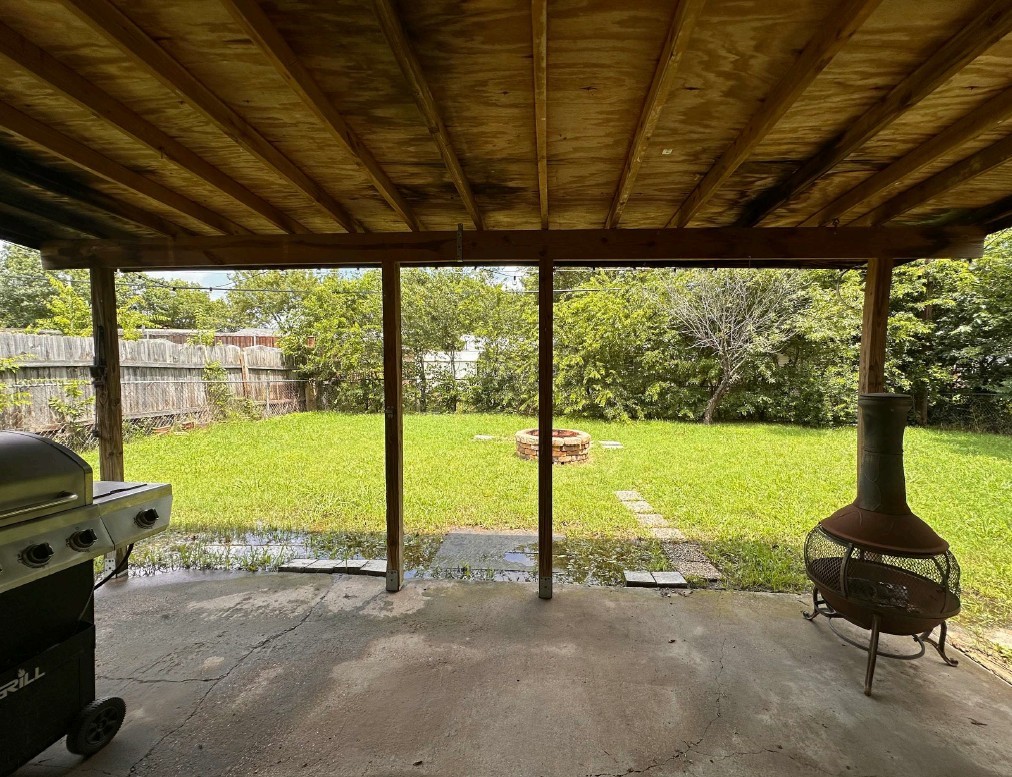 738 Cindy Lane Grand Prairie TX 75052