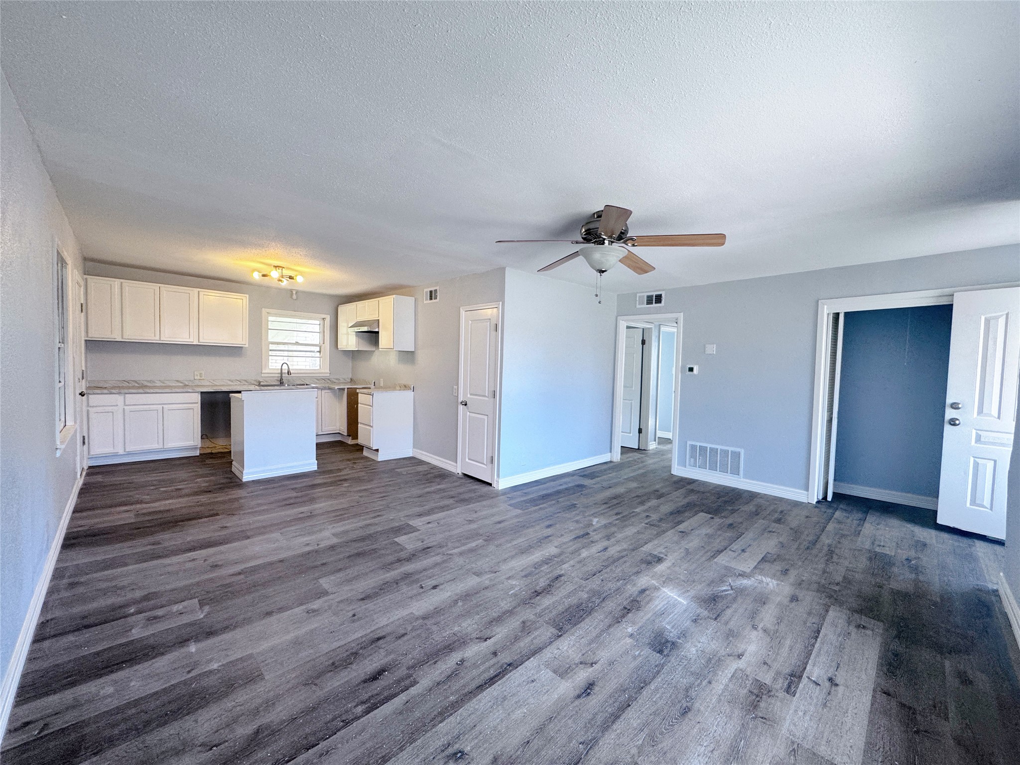 345 SW 16th Street Paris TX 75460