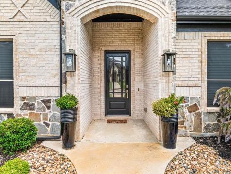 2212 Cold Creek Drive Denison TX 75020