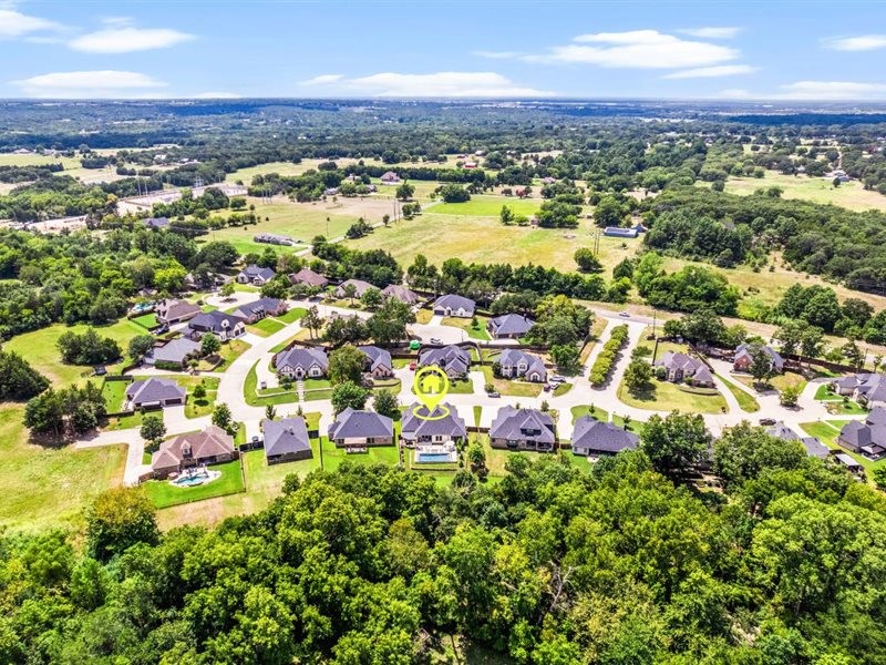 2212 Cold Creek Drive Denison TX 75020