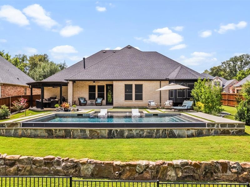 2212 Cold Creek Drive Denison TX 75020