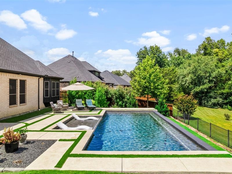 2212 Cold Creek Drive Denison TX 75020