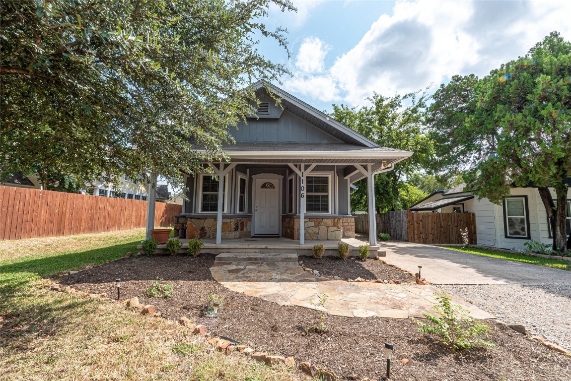 1106 Hanover Street Weatherford TX 76086