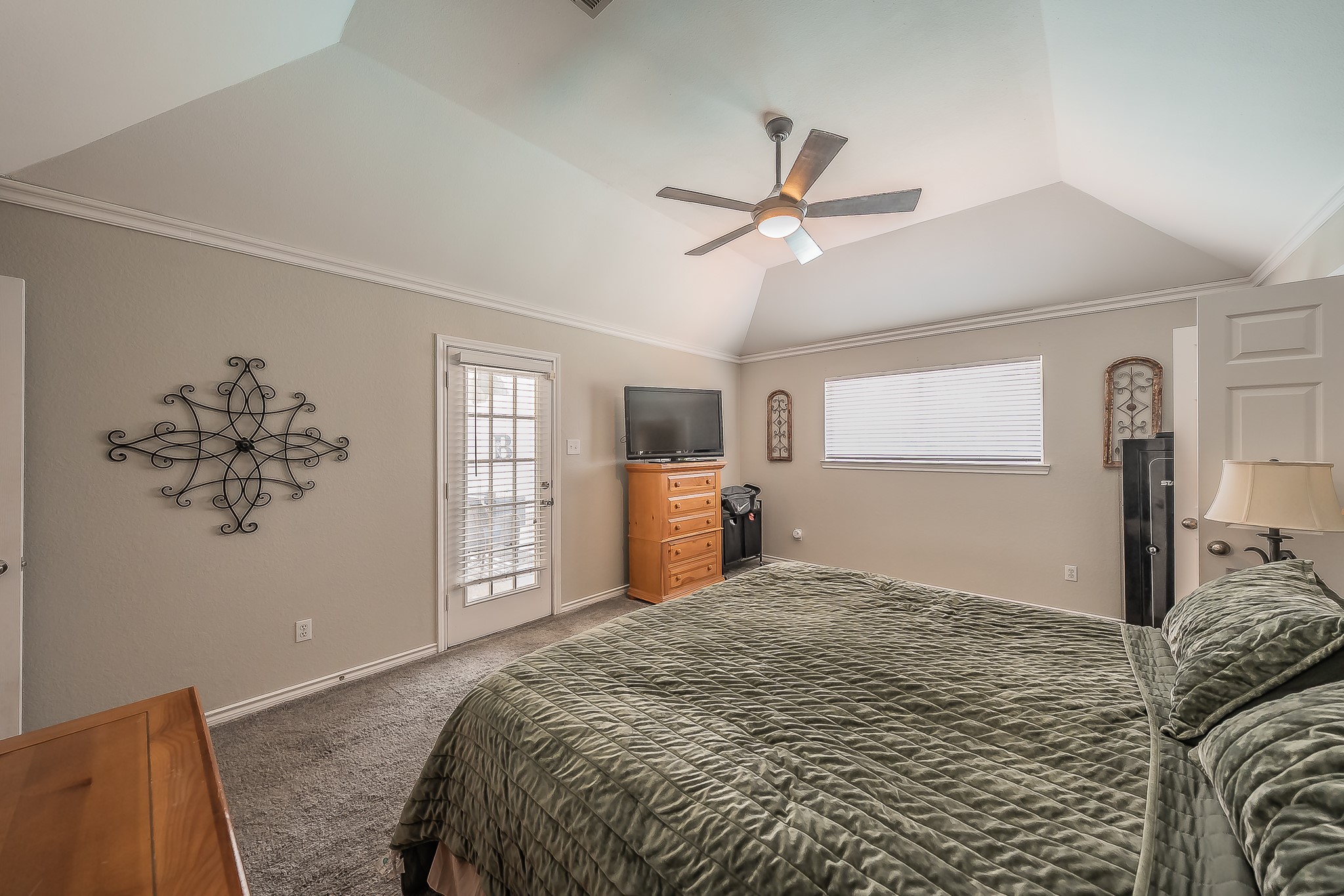 2720 Cedar Springs Court Bedford TX 76021