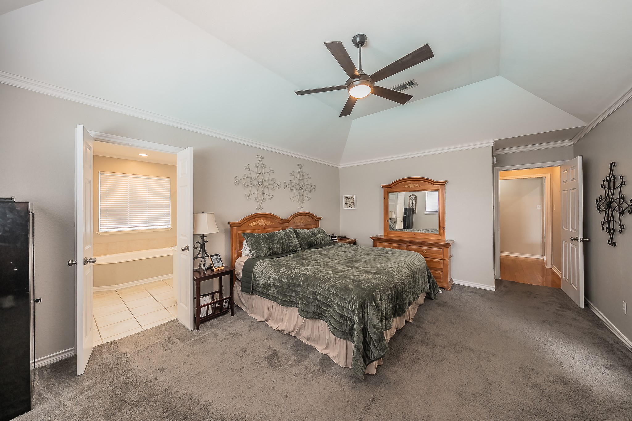 2720 Cedar Springs Court Bedford TX 76021
