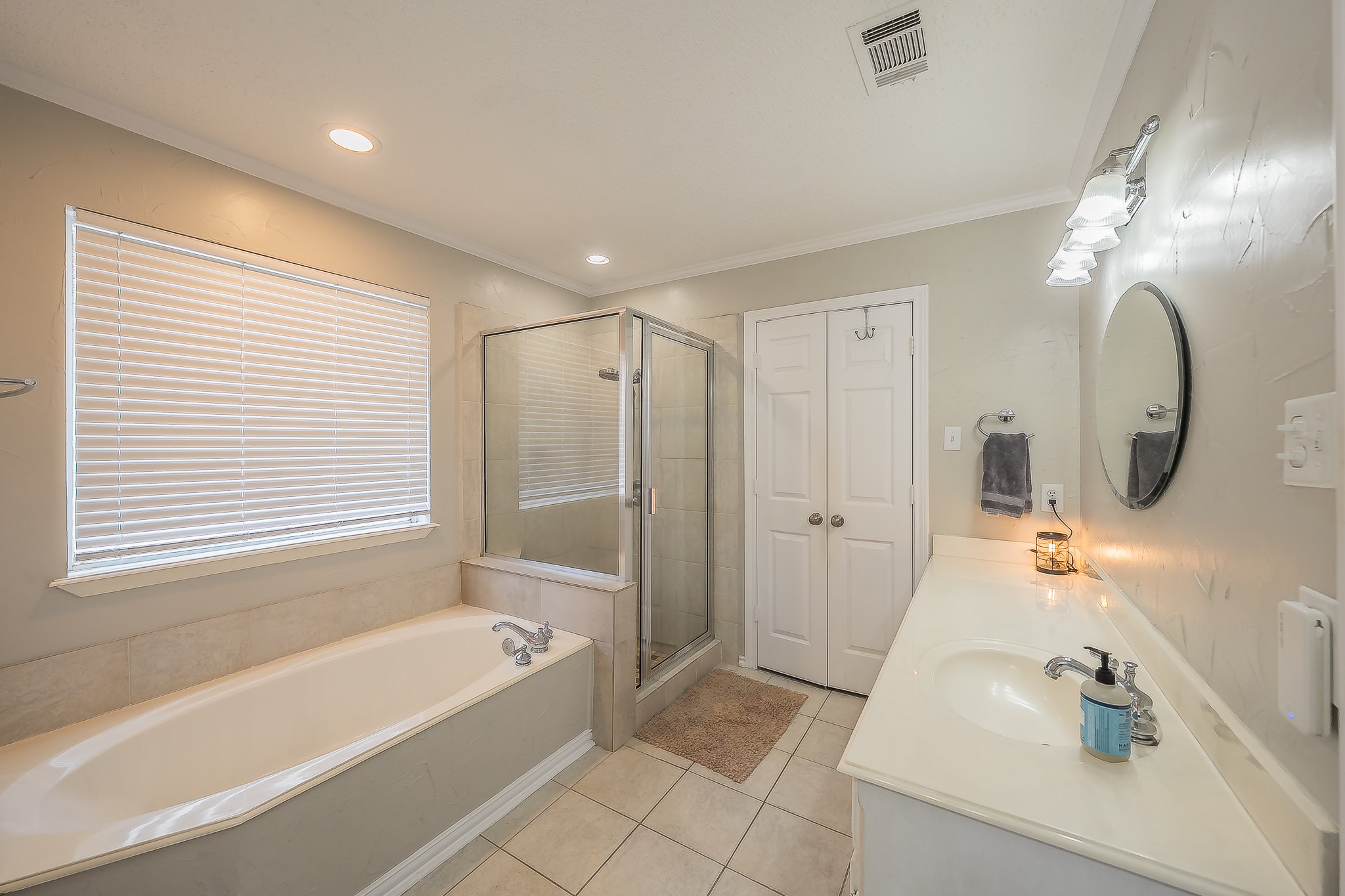 2720 Cedar Springs Court Bedford TX 76021