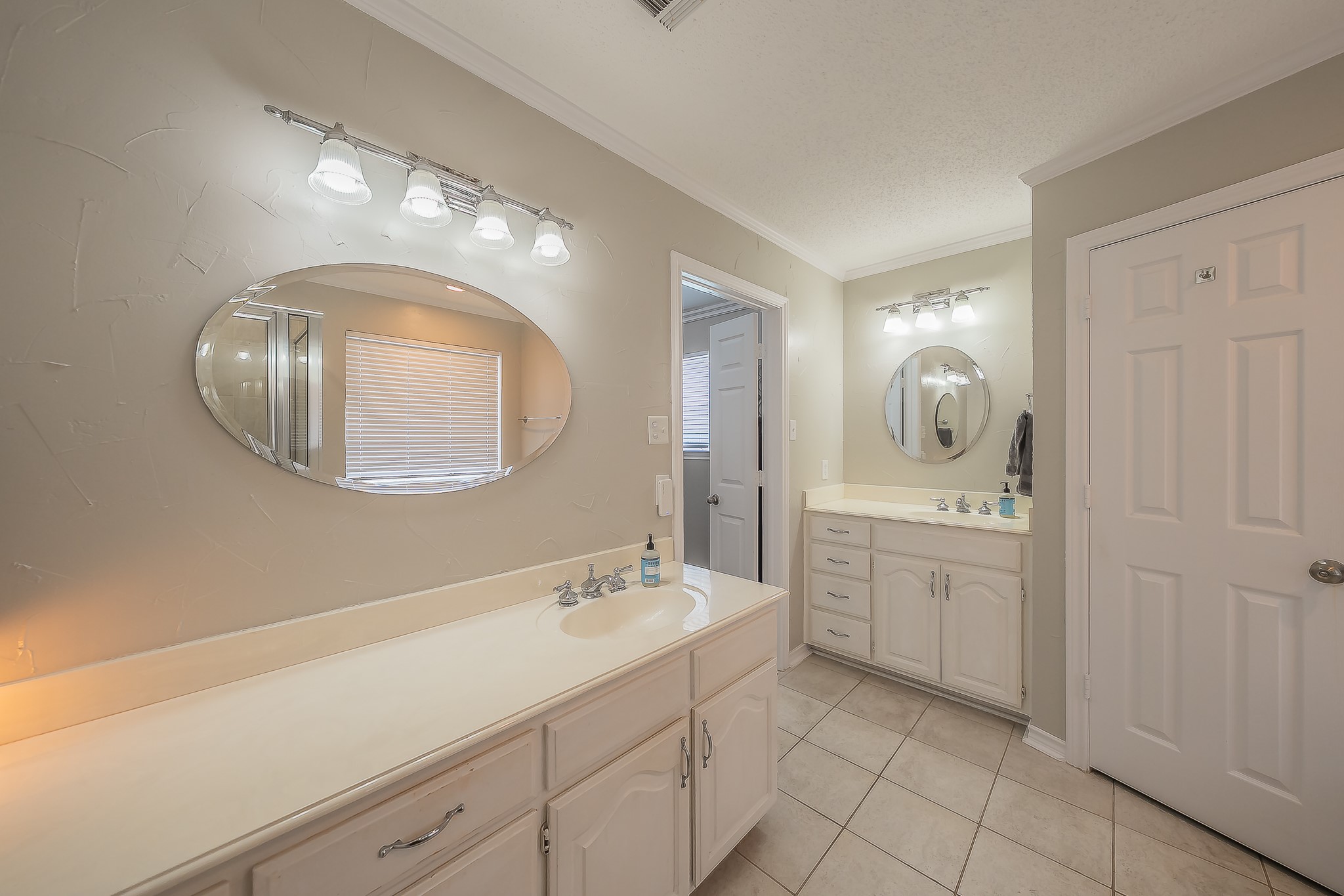 2720 Cedar Springs Court Bedford TX 76021