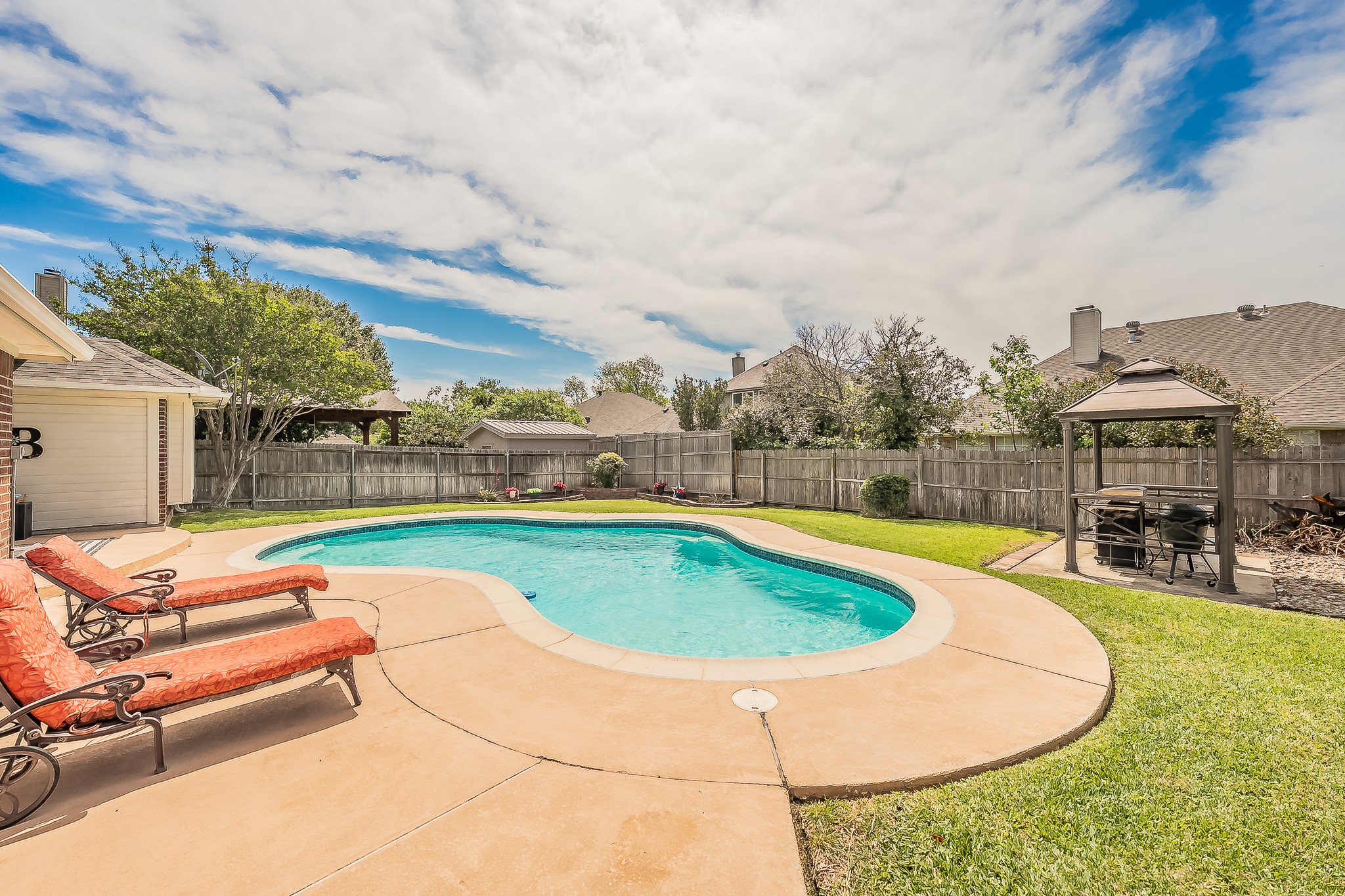 2720 Cedar Springs Court Bedford TX 76021