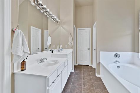 1308 Parkside Drive Mansfield TX 76063